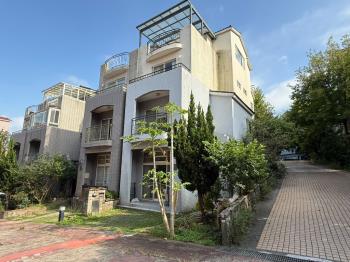 放翁清境明亮邊間雙併美墅