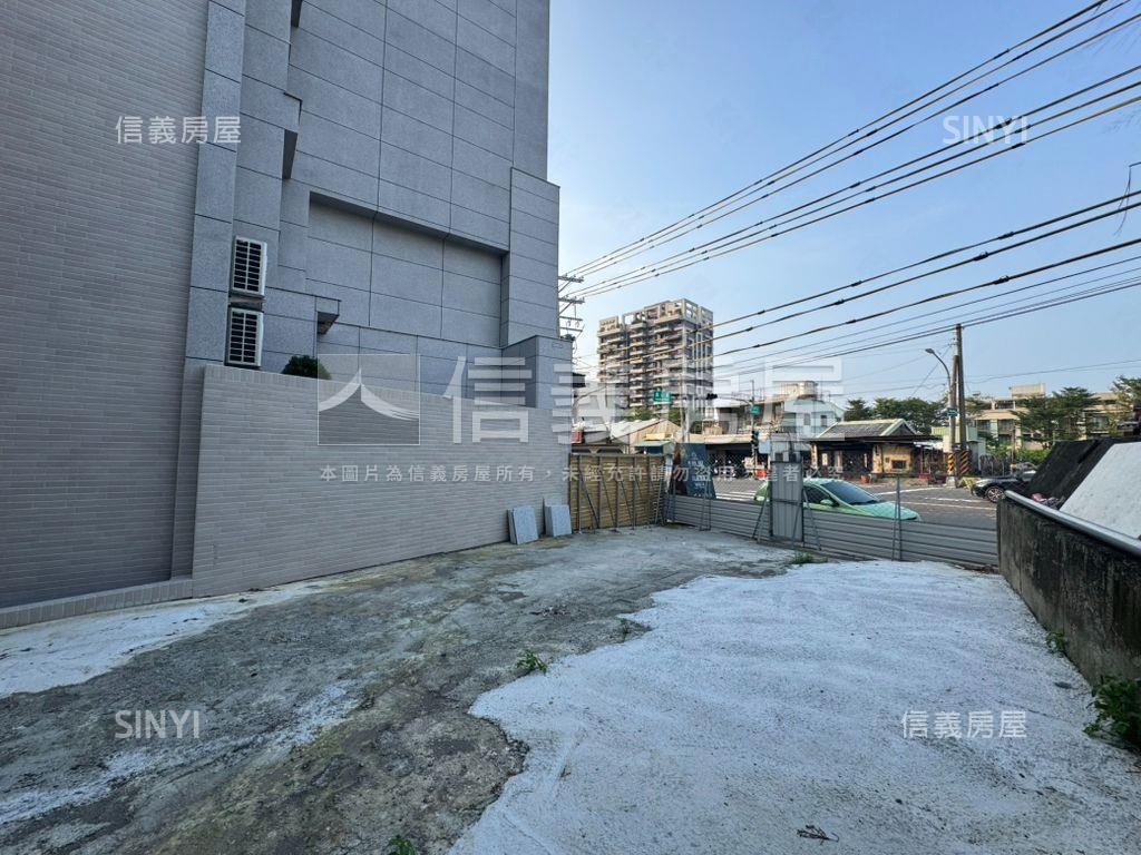 正鳳林四路。稀有美地房屋室內格局與周邊環境