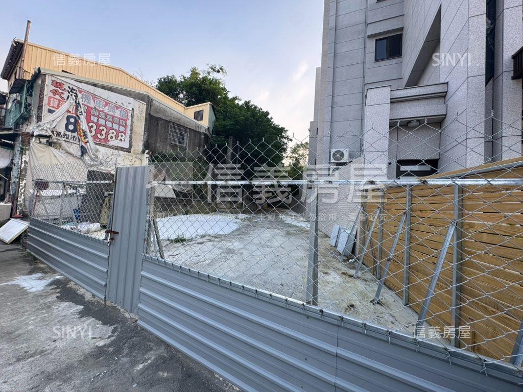 正鳳林四路。稀有美地房屋室內格局與周邊環境