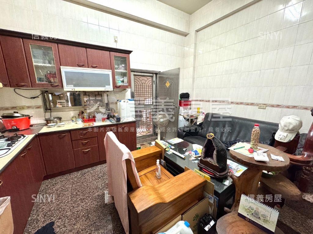 三官路質感美透店房屋室內格局與周邊環境