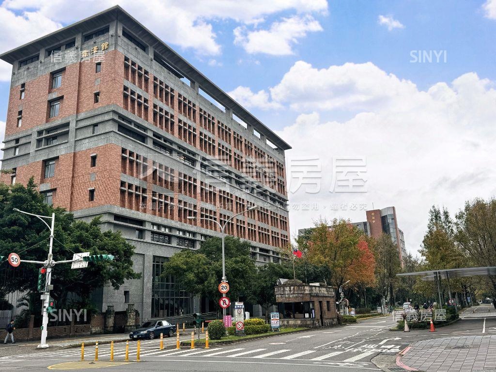 捷運商二大土地增值樓店Ａ房屋室內格局與周邊環境