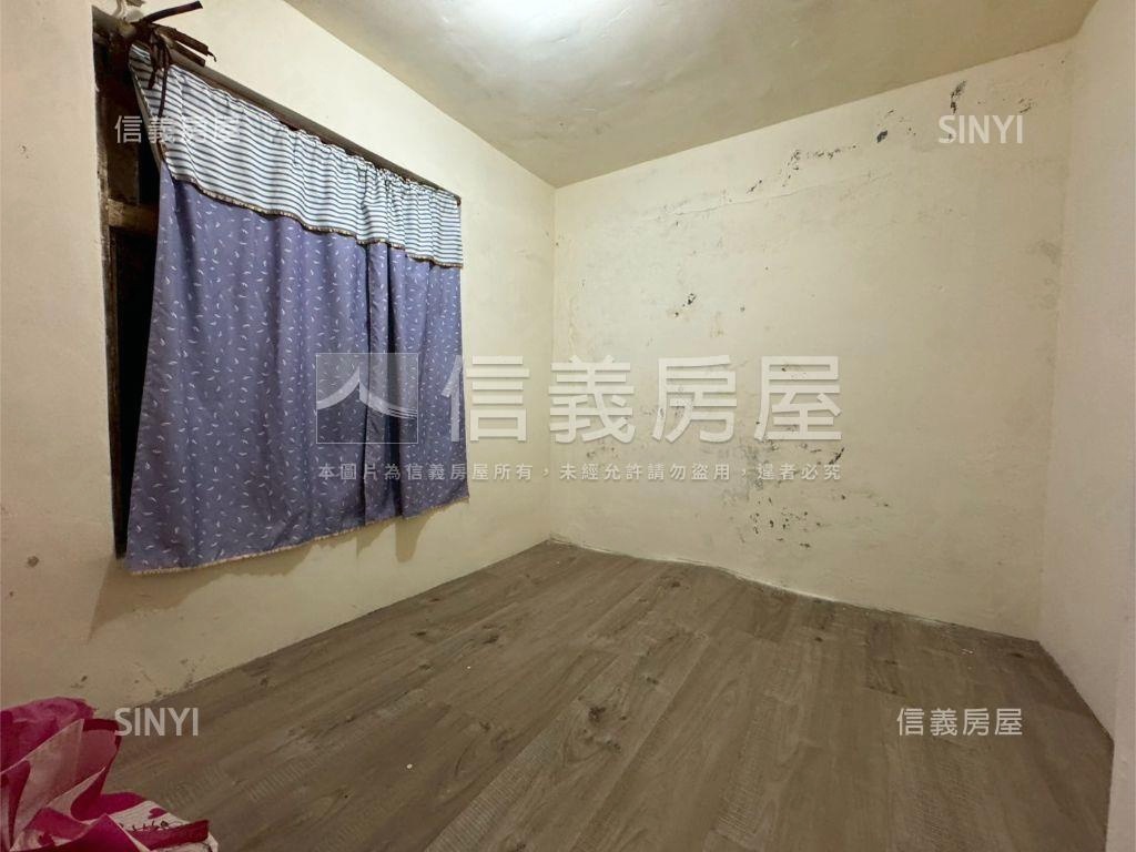 長江黃金三樓成家宅房屋室內格局與周邊環境