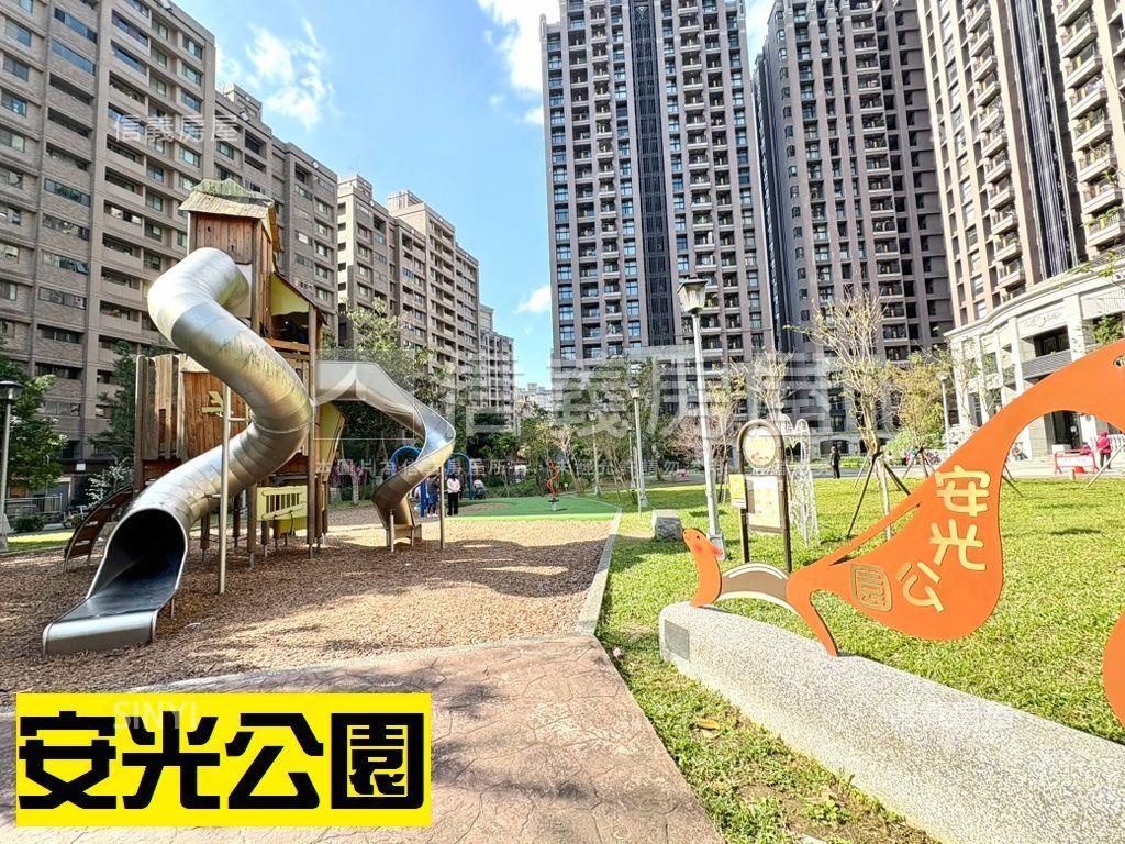 新店安德漂亮方正三房房屋室內格局與周邊環境