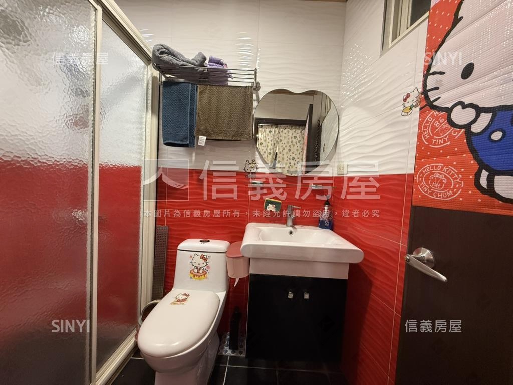 近重劃區漂亮一樓房屋室內格局與周邊環境