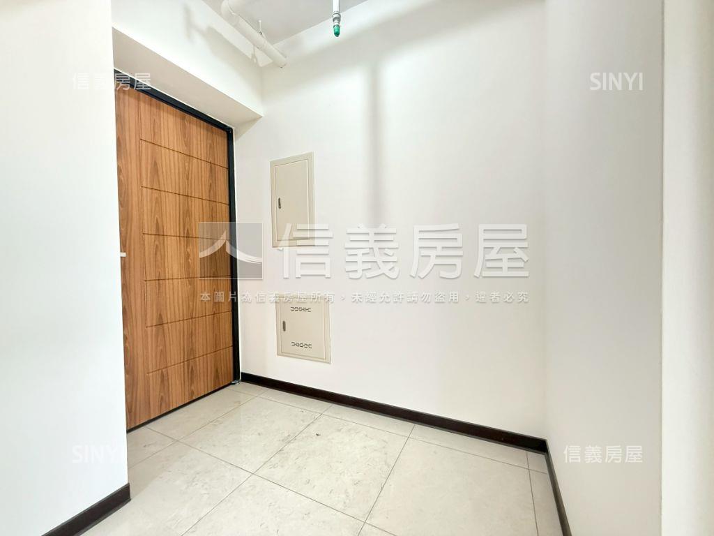 邊間全看山四房３衛雙平車房屋室內格局與周邊環境