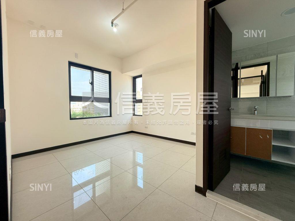 邊間全看山四房３衛雙平車房屋室內格局與周邊環境