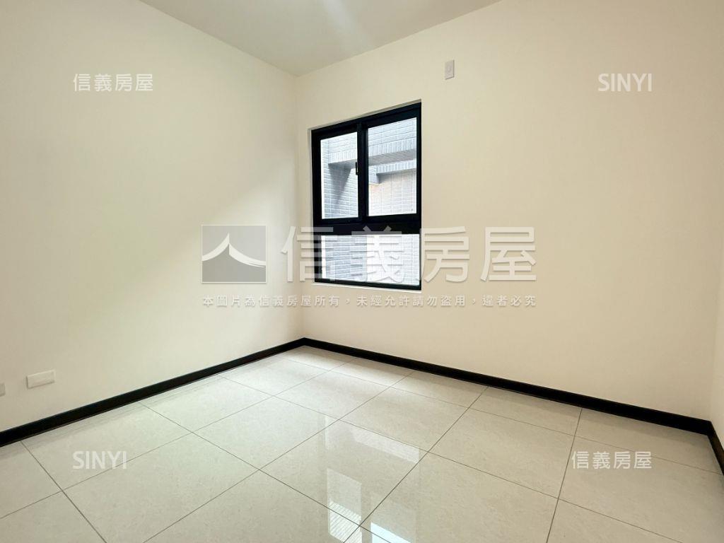 邊間全看山四房３衛雙平車房屋室內格局與周邊環境