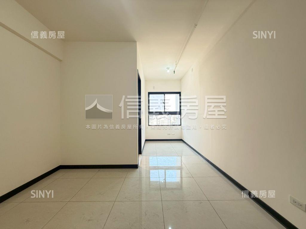 邊間全看山四房３衛雙平車房屋室內格局與周邊環境