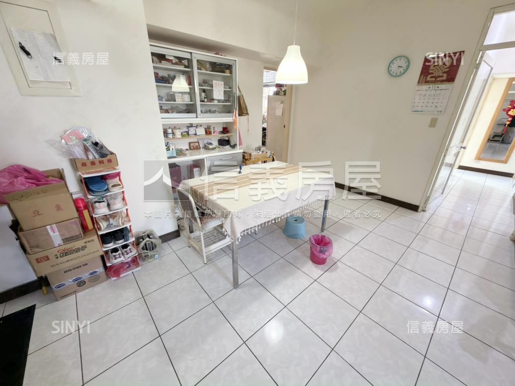 【凱悅】四房平面車位房屋室內格局與周邊環境