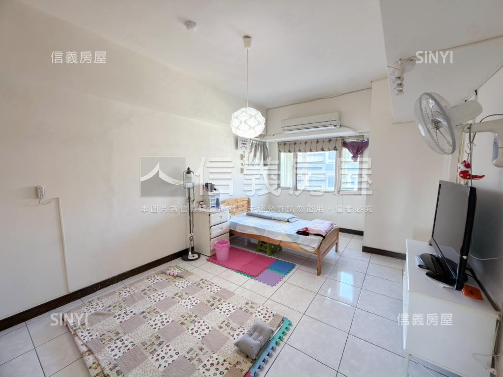 【凱悅】四房平面車位房屋室內格局與周邊環境