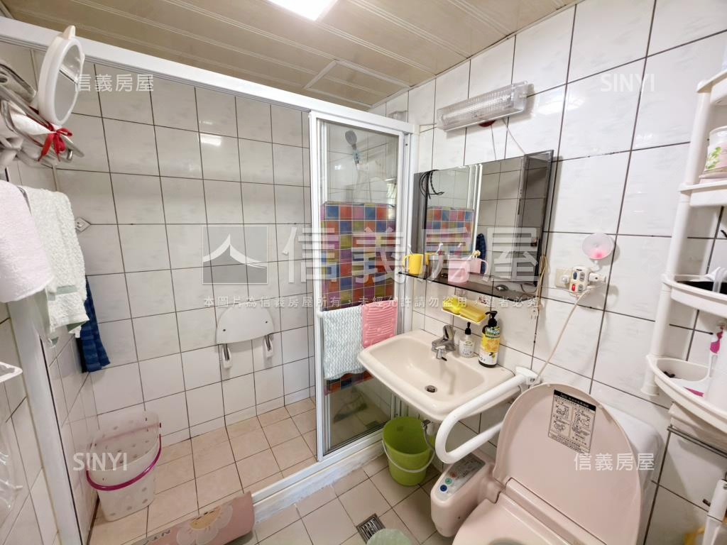 【凱悅】四房平面車位房屋室內格局與周邊環境