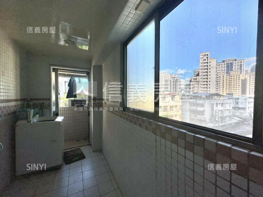 稀有大坪林整棟華廈房屋室內格局與周邊環境