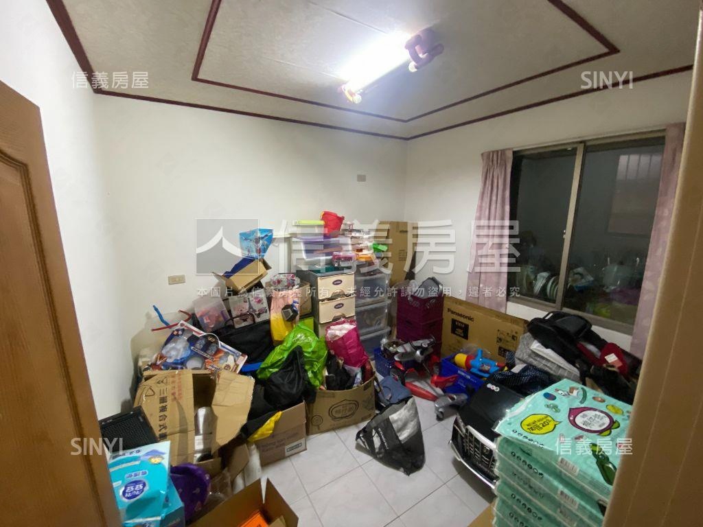 ✦藏綠✦首購臨路美透天房屋室內格局與周邊環境