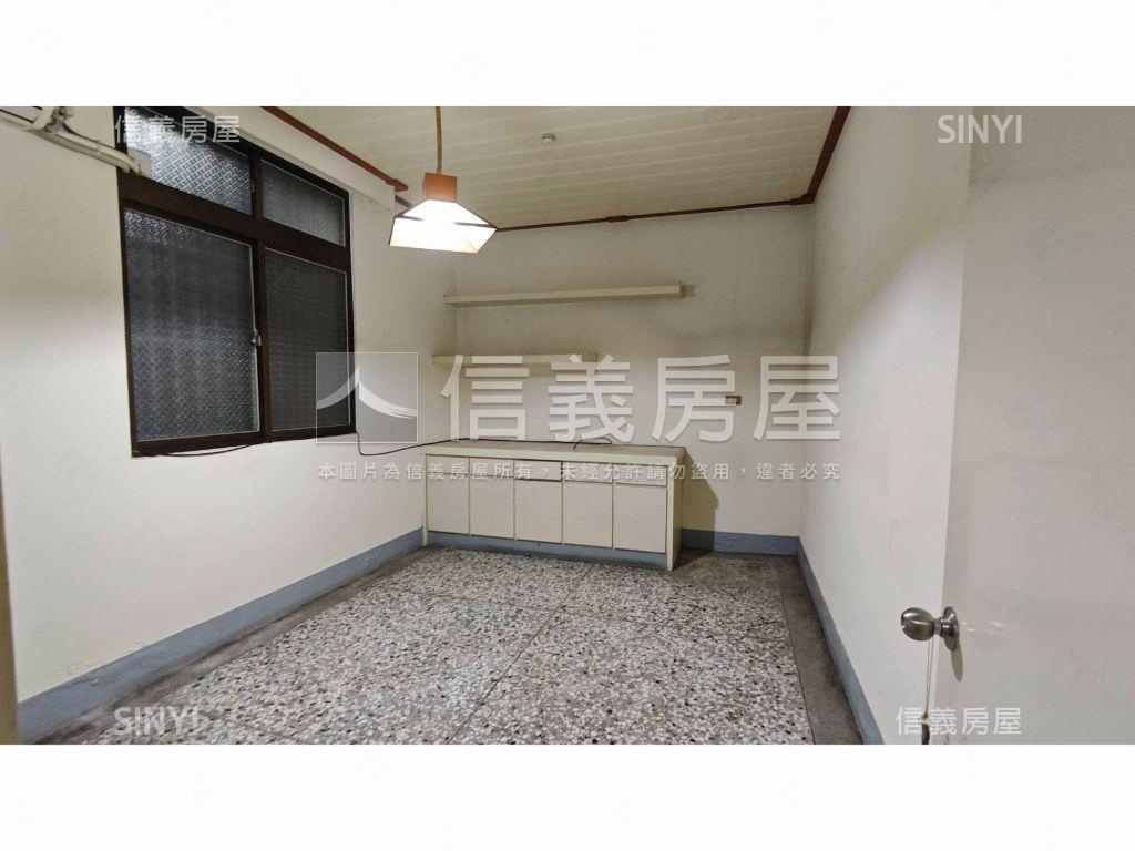 豐原百坪透天花園車位房屋室內格局與周邊環境