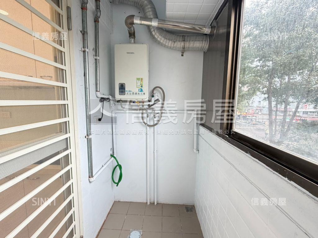 ★三重捷運精美電梯Ｂ戶房屋室內格局與周邊環境