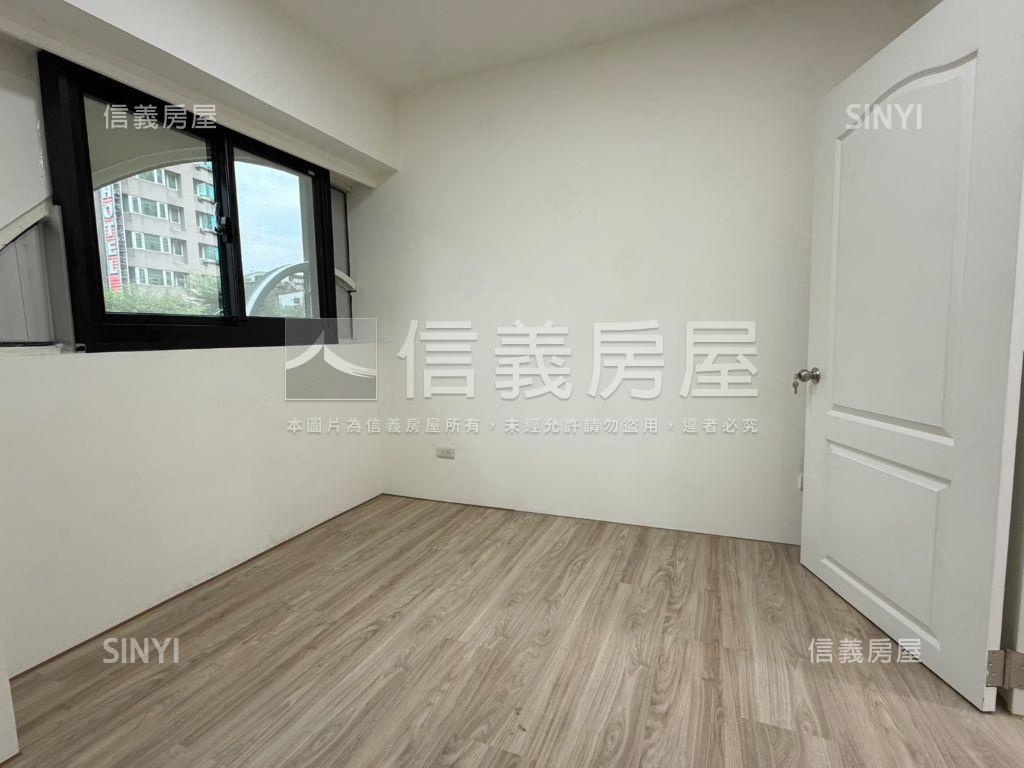 ★三重捷運精美電梯Ｂ戶房屋室內格局與周邊環境