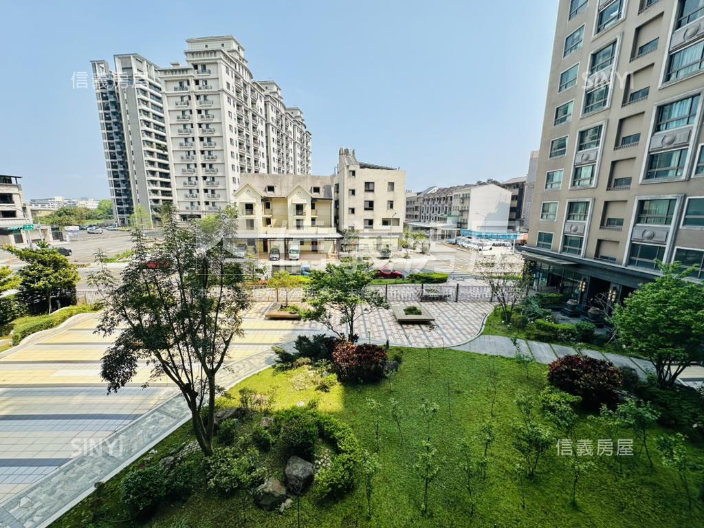 近未來Ｇ０２成家三房車位房屋室內格局與周邊環境