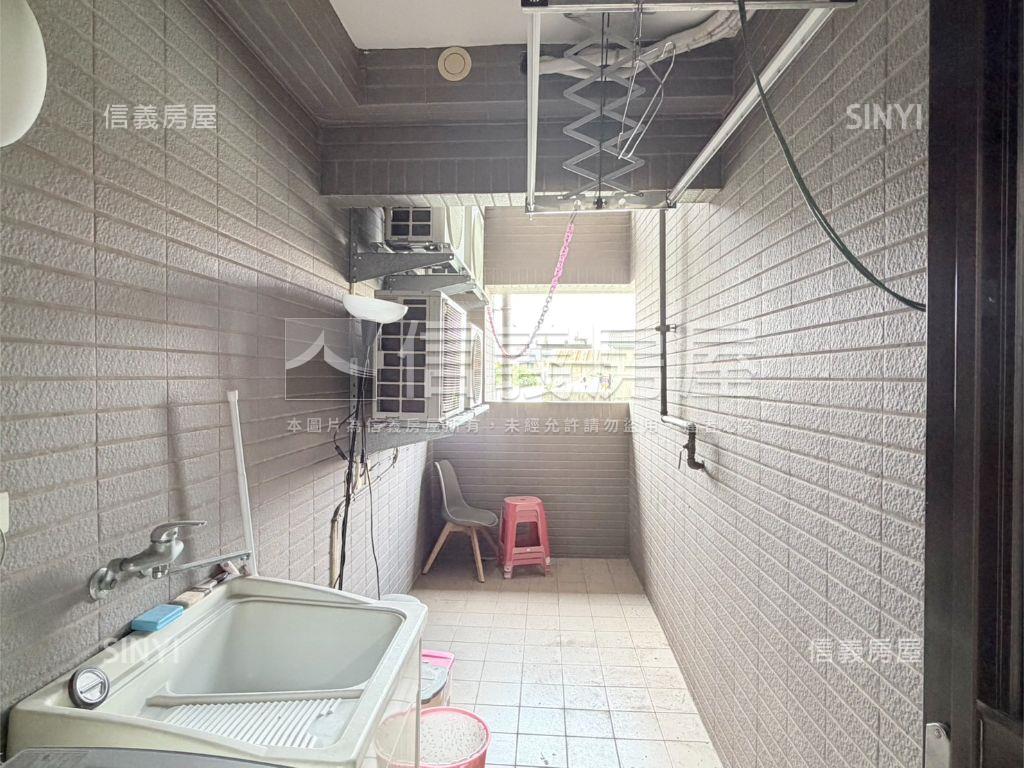 湖美採光美三房平車房屋室內格局與周邊環境