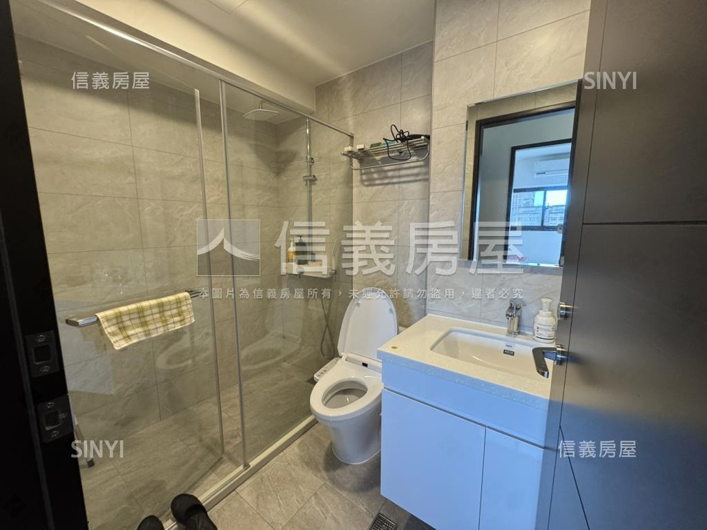 萬錦高樓邊間三房房屋室內格局與周邊環境