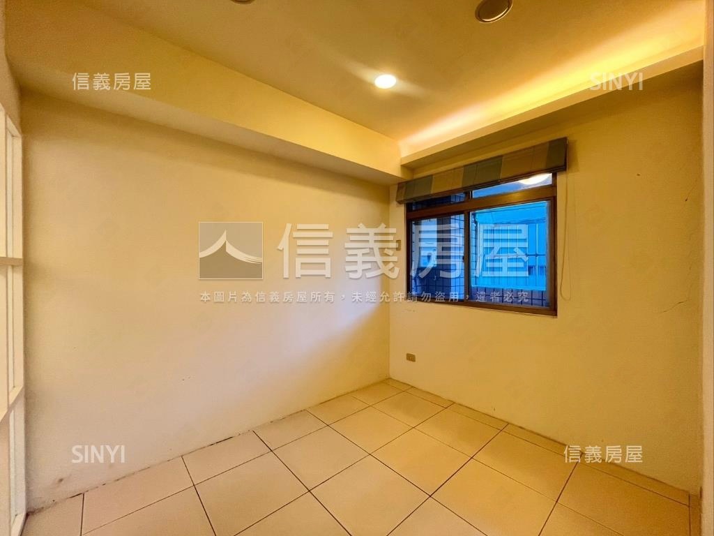 【專簽】黎明玉璽機上車位房屋室內格局與周邊環境