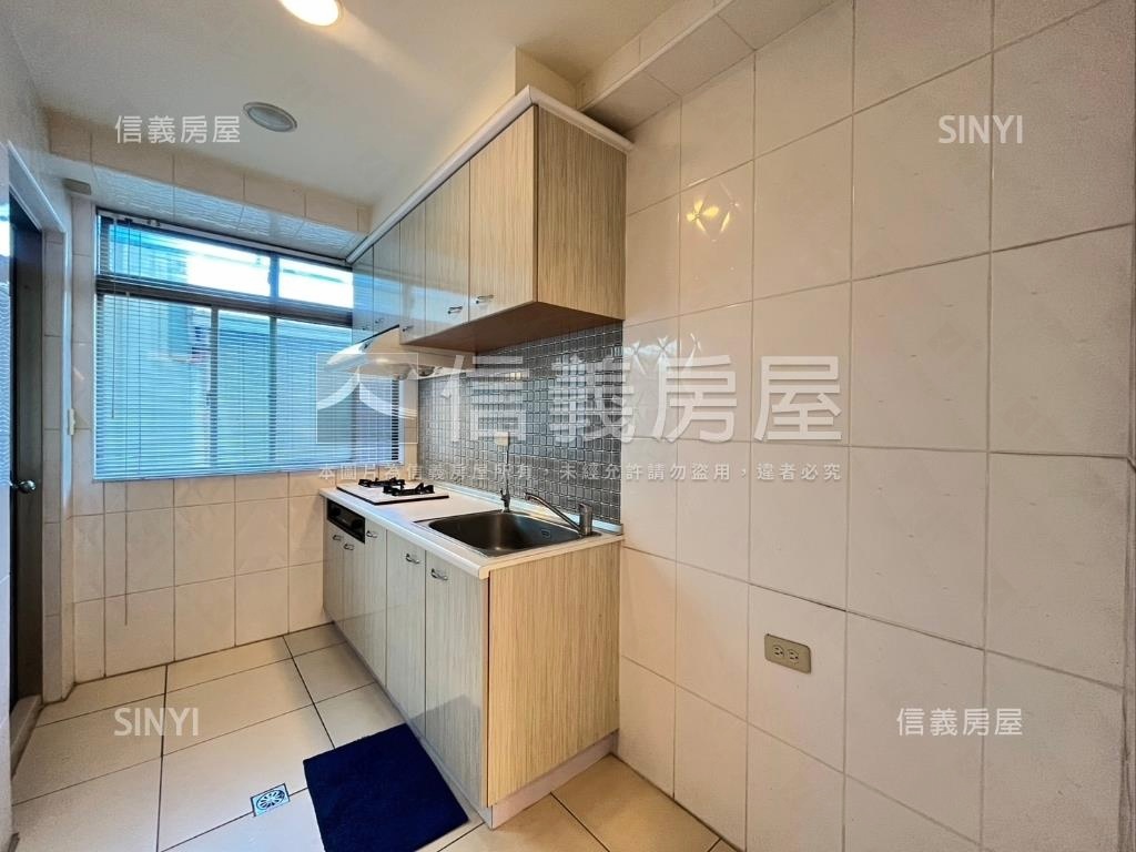 【專簽】黎明玉璽機上車位房屋室內格局與周邊環境