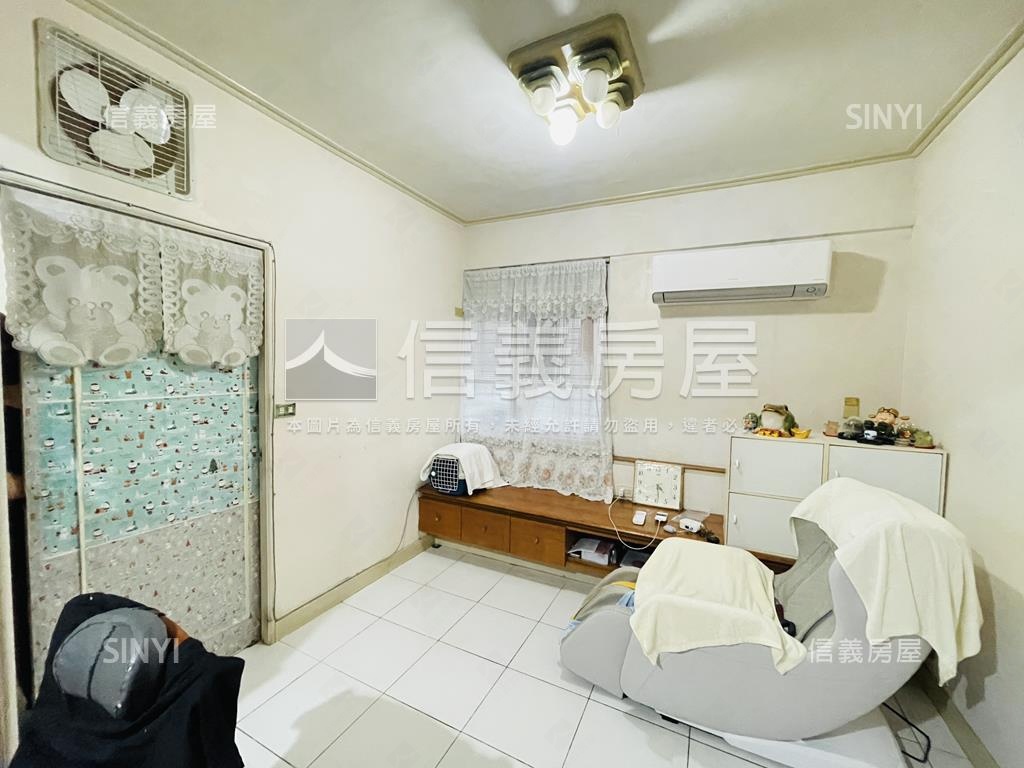 龍虎公寓三房房屋室內格局與周邊環境