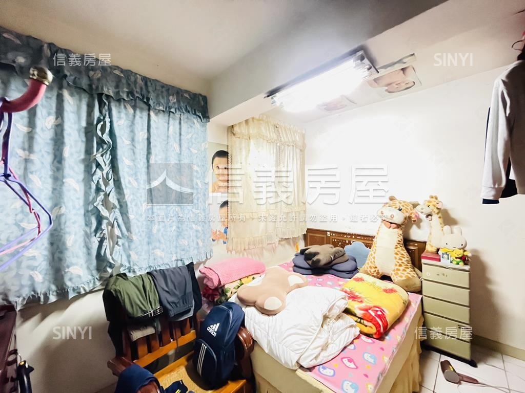 龍虎公寓三房房屋室內格局與周邊環境