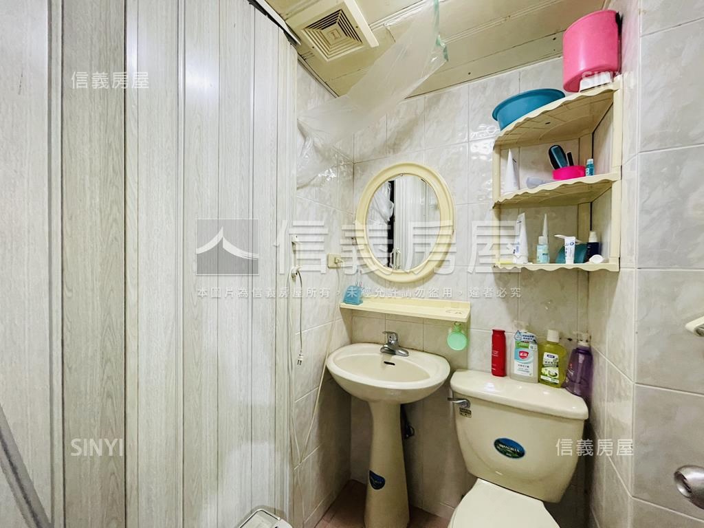 龍虎公寓三房房屋室內格局與周邊環境