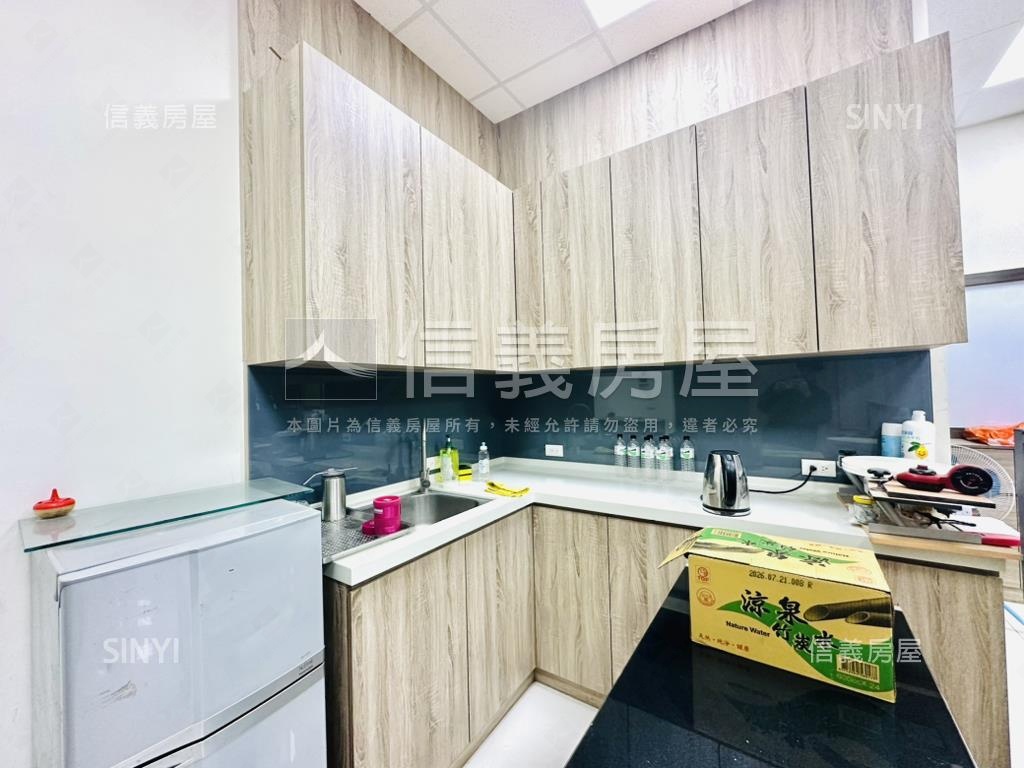 八德東勇雙面寬店面房屋室內格局與周邊環境