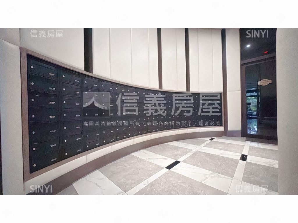 奇幻莊園裝潢兩房車位房屋室內格局與周邊環境