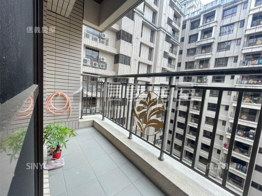 人文秀樹高樓美三房車位房屋室內格局與周邊環境
