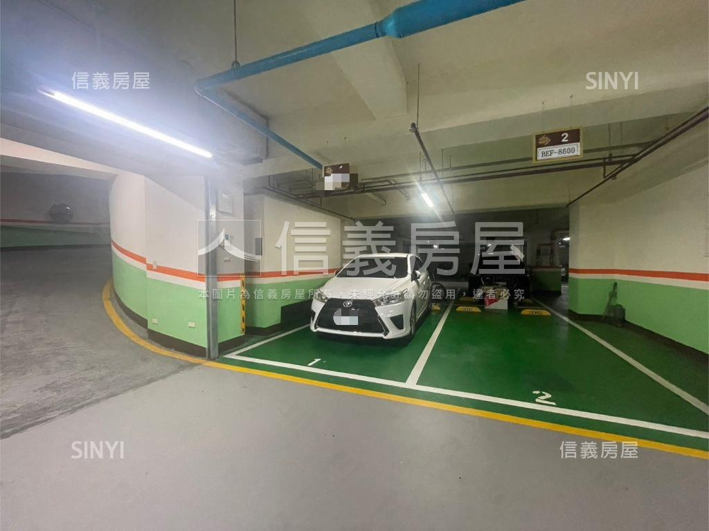 人文秀樹高樓美三房車位房屋室內格局與周邊環境