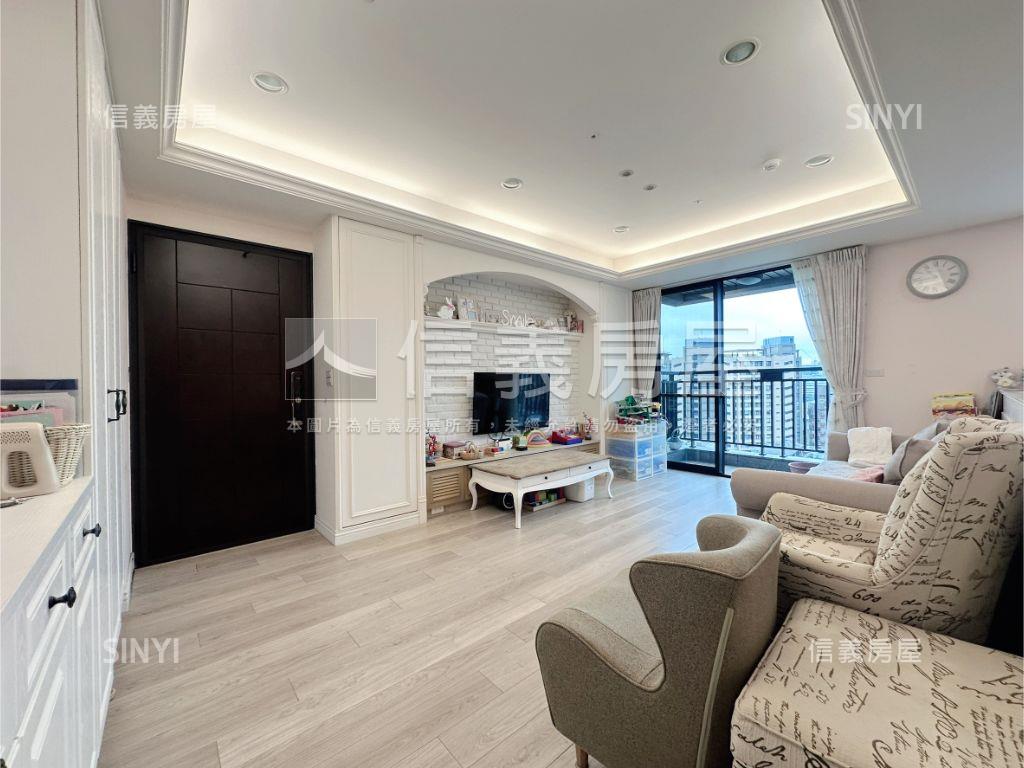 成功大道外棟大三房雙車位房屋室內格局與周邊環境