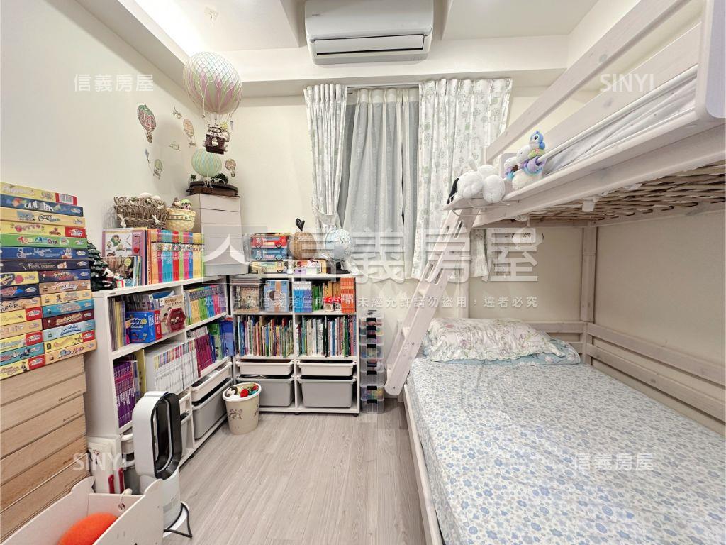 成功大道外棟大三房雙車位房屋室內格局與周邊環境