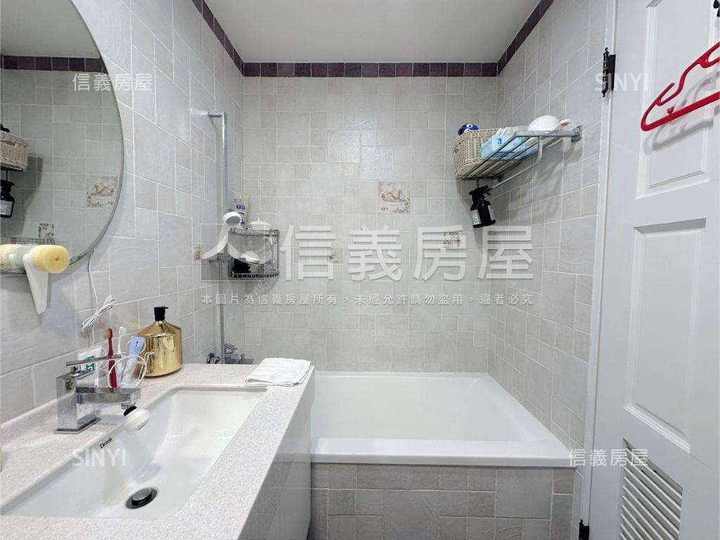 成功大道外棟大三房雙車位房屋室內格局與周邊環境