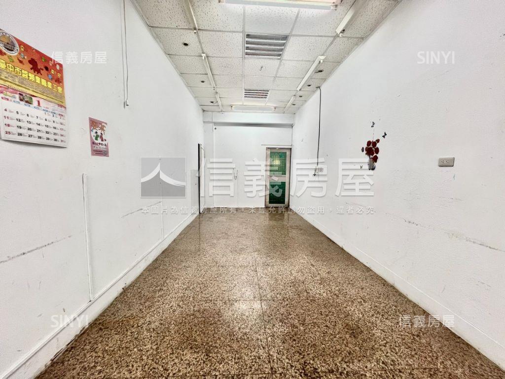 近台中車站熱鬧透天店面房屋室內格局與周邊環境