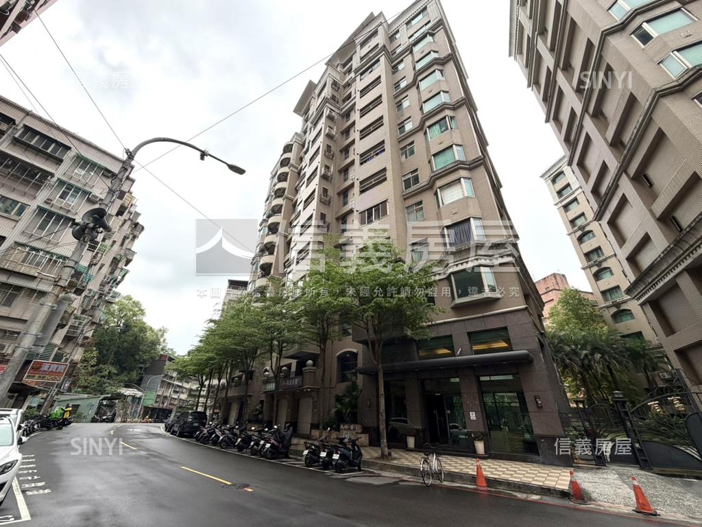 有富欣殿質感三房房屋室內格局與周邊環境