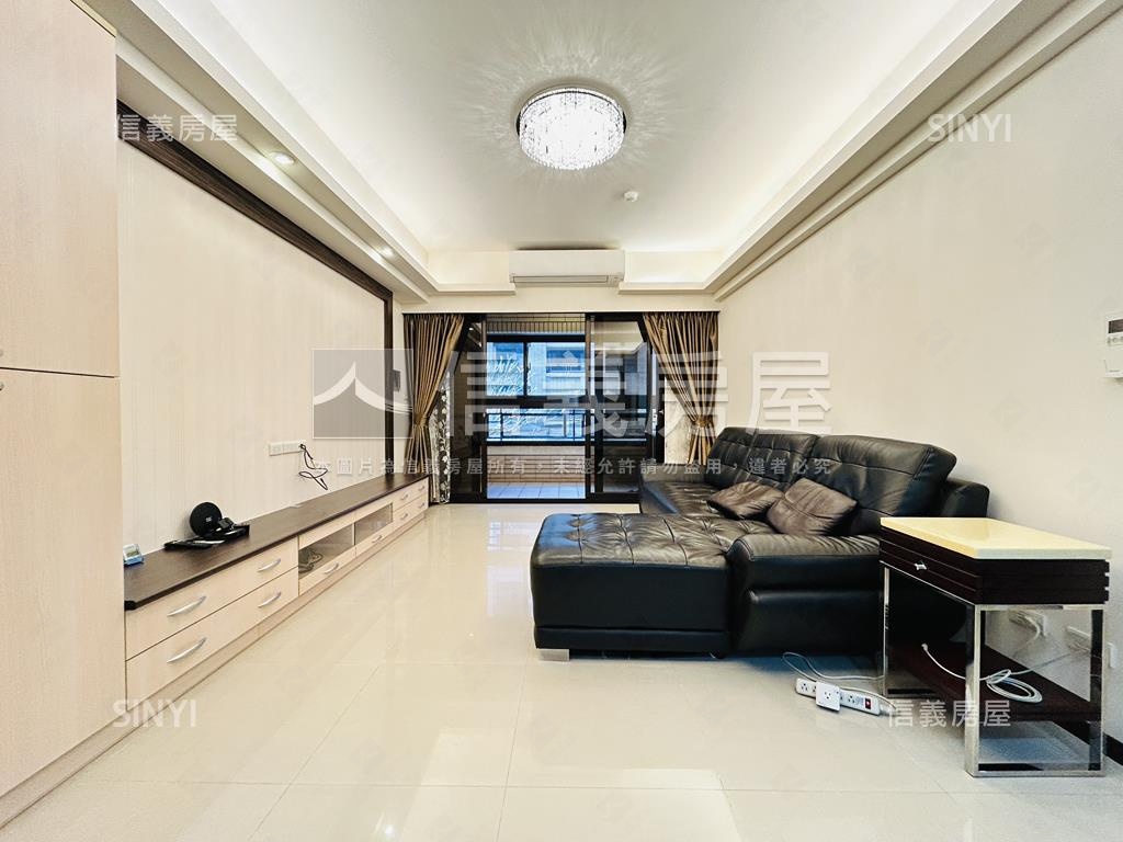 天域．低調奢華三房房屋室內格局與周邊環境