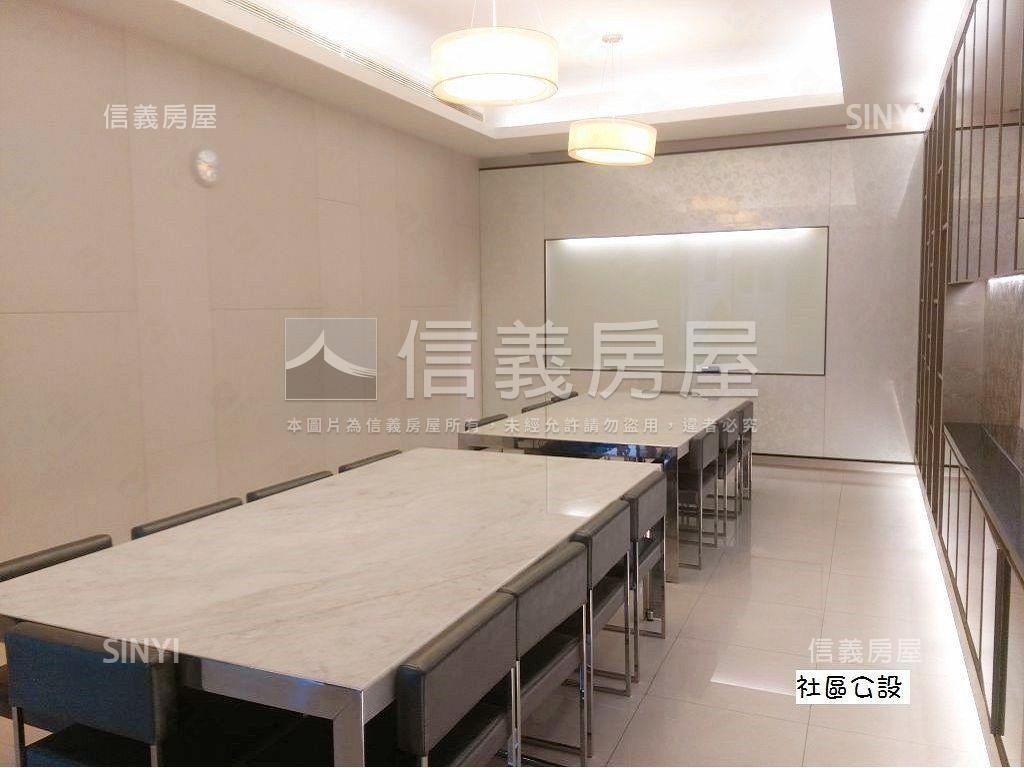 天域．低調奢華三房房屋室內格局與周邊環境