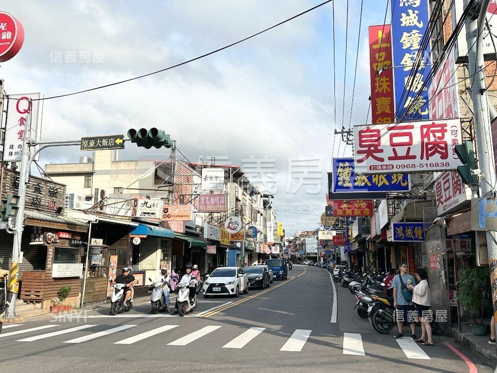 近竹北火車站３房加車位房屋室內格局與周邊環境