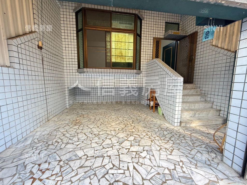 十二佃ｘ約五米三面寬美墅房屋室內格局與周邊環境