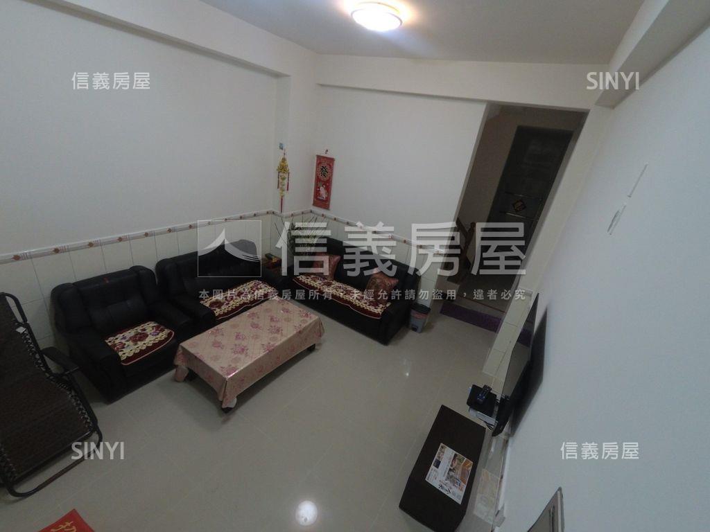 陽明美透天房屋室內格局與周邊環境