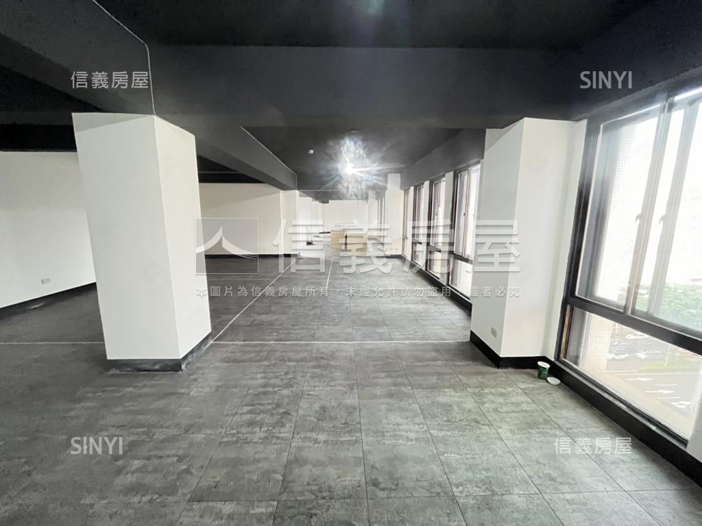 近捷運中正復興整層商辦讚房屋室內格局與周邊環境