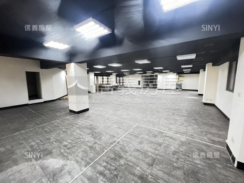 近捷運中正復興整層商辦讚房屋室內格局與周邊環境