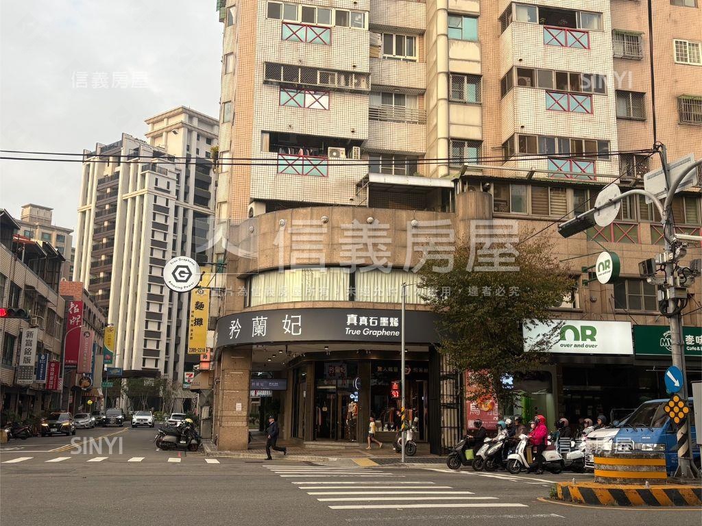 五權西路角間金店面房屋室內格局與周邊環境