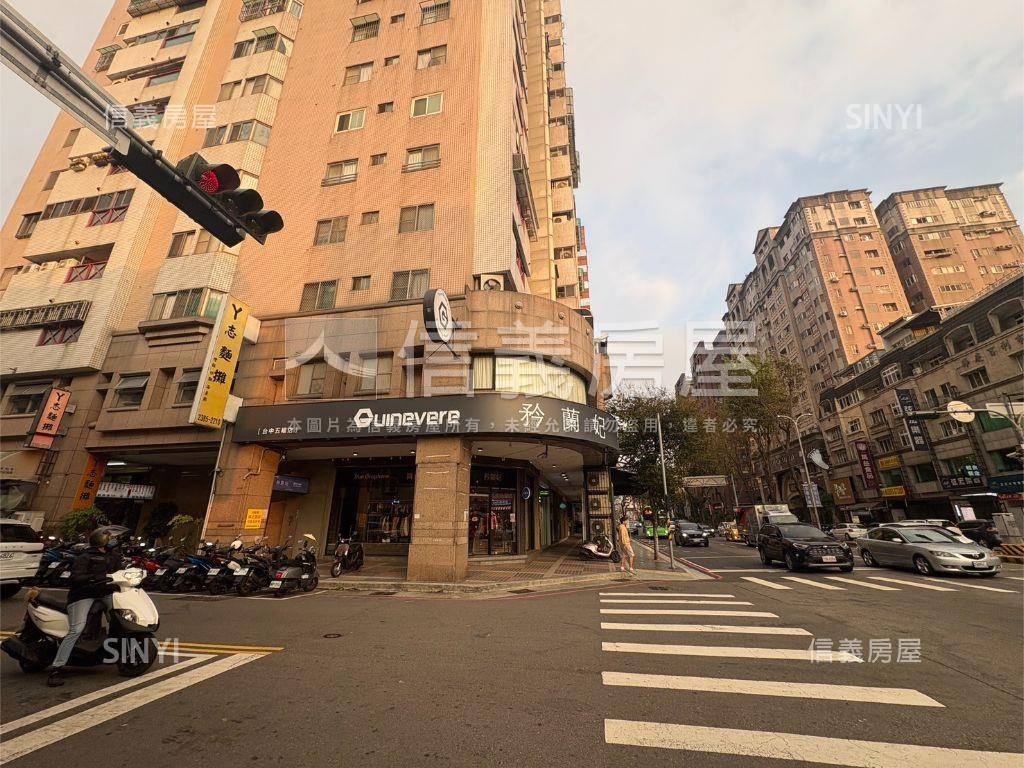 五權西路角間金店面房屋室內格局與周邊環境