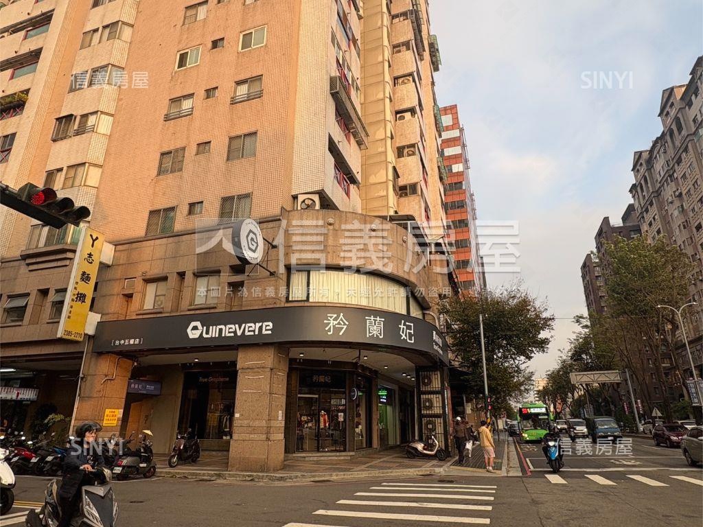五權西路角間金店面房屋室內格局與周邊環境