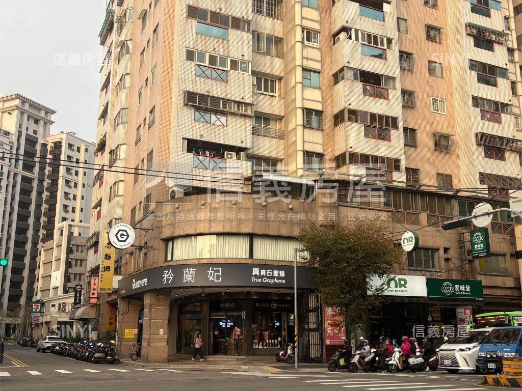 五權西路角間金店面房屋室內格局與周邊環境