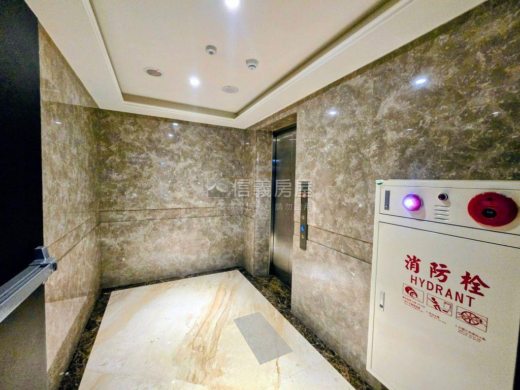 低總價電梯三房坡平車位房屋室內格局與周邊環境