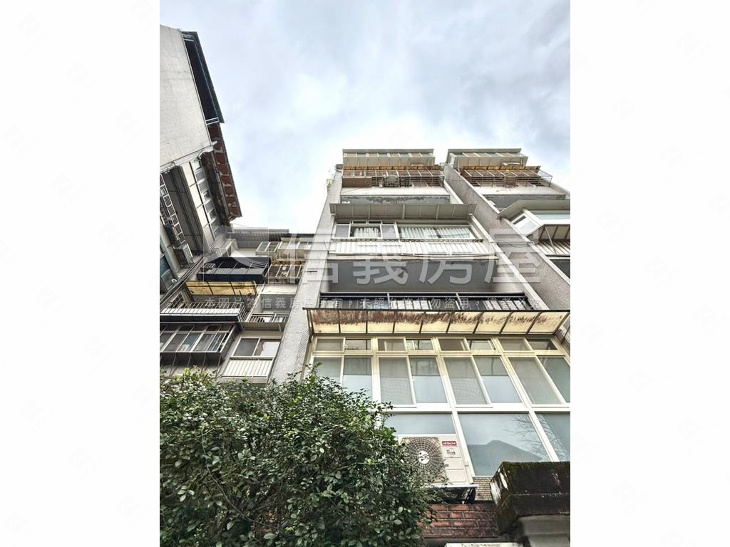 容石園典雅美三房房屋室內格局與周邊環境